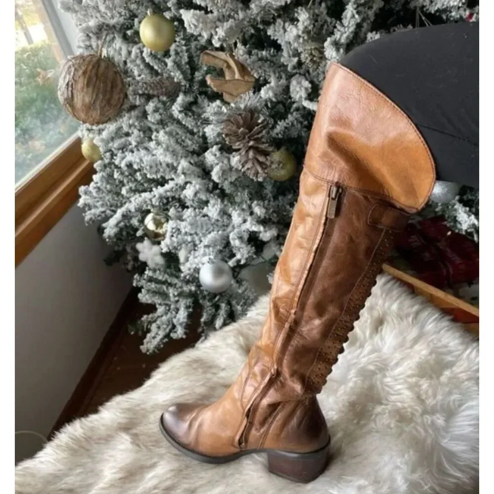Vince Camuto bollo knee high boot Size 6.5b